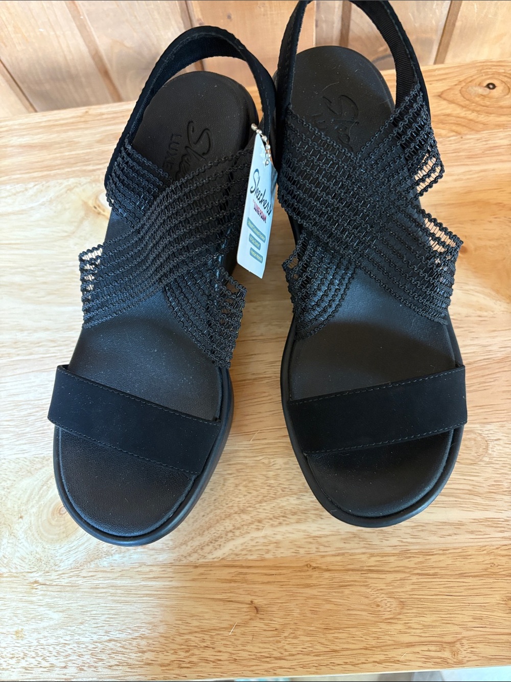 NWOB Skechers Stretchy Strap Sandals